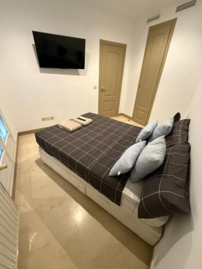 To Room Madrid Atocha